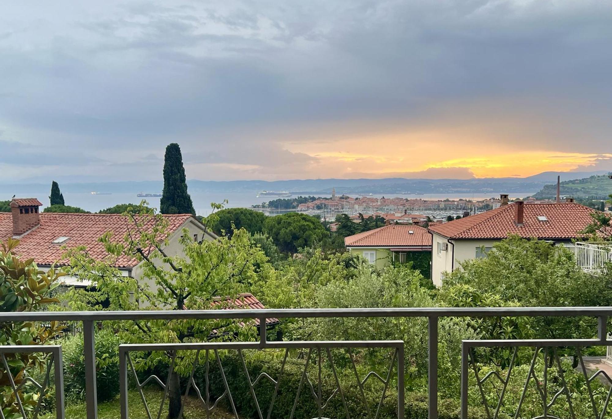 Magnolia Apartments Izola Ngoại thất bức ảnh